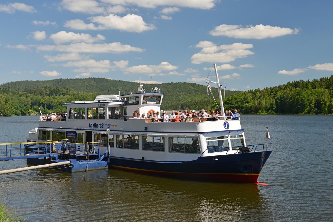 Chata Lanovka Hotel Lipno nad Vltavou Exterior photo